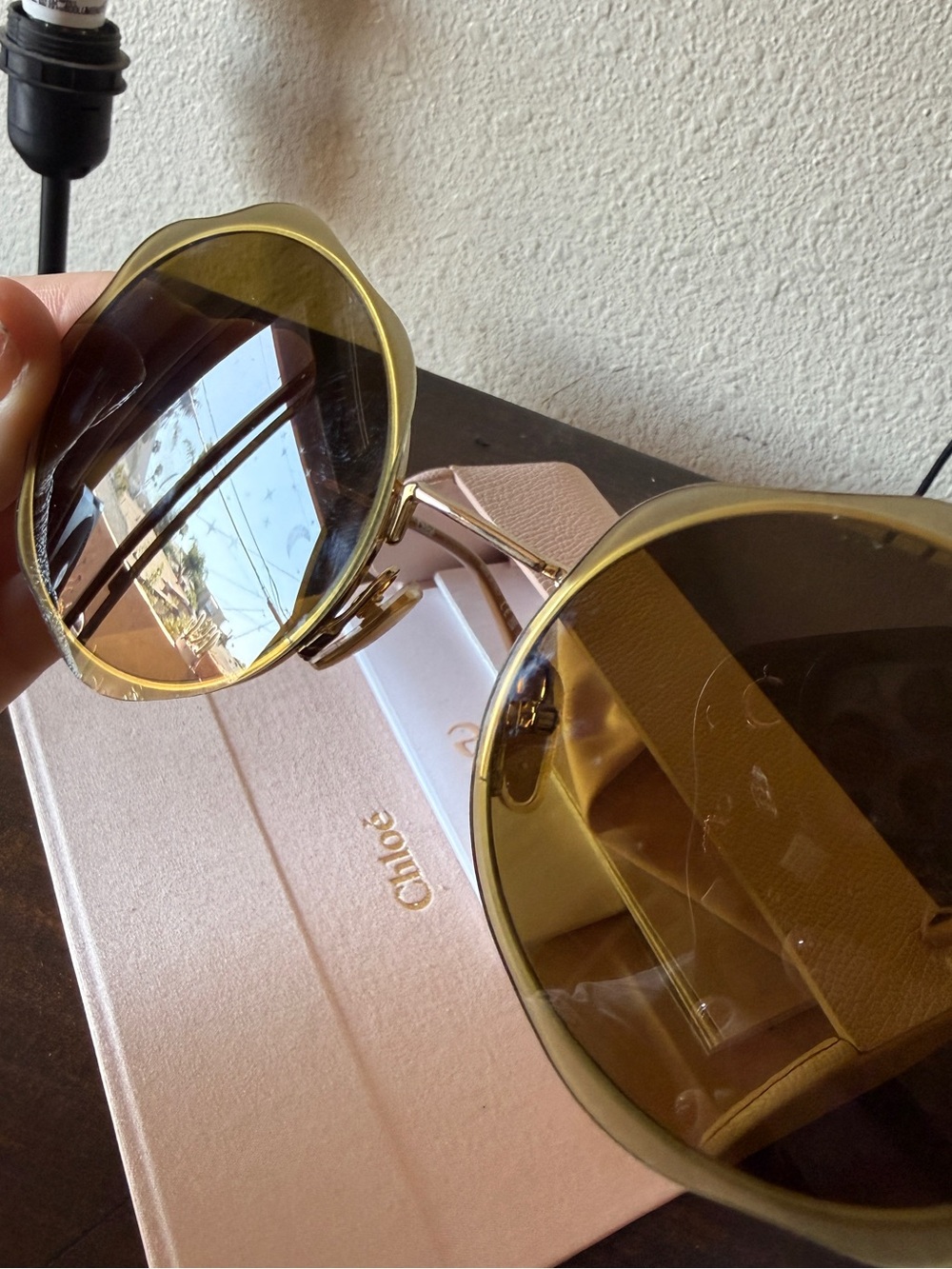 New Rare Chloe Gold Frame Brown Gradient Round Scalloped Sunglasses - Picture 14 of 16